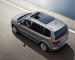 2013-Volkswagen-Touran-grey-car-overhead-top-view